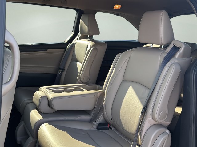 Used 2018 Honda Odyssey EX-L image 12
