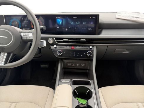 Used 2025 Hyundai Sonata SEL FWD image 12