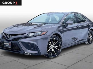 Used 2022 Toyota Camry SE video 1