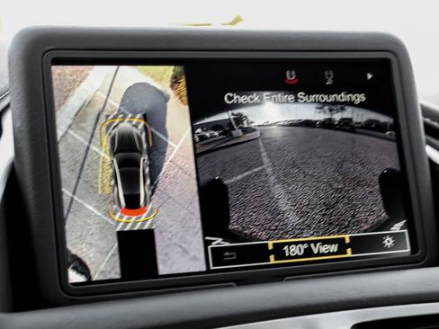 Used 2020 Aston Martin DB11 Coupe image 20