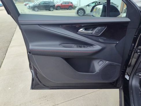 New 2025 Chevrolet Blazer EV RS FWD image 33