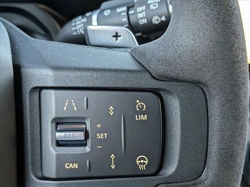 Used 2024 Land Rover Defender 110 Carpathian Edition AWD/4WD image 16
