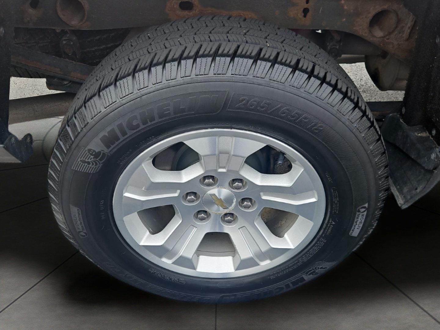 Used 2018 Chevrolet Silverado 1500 LT w/ All Star Edition AWD/4WD image 10