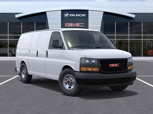 New 2026 GMC Savana 2500 RWD image 7