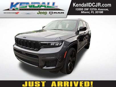 Used 2025 Jeep Grand Cherokee L Altitude