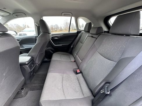 Used 2024 Toyota RAV4 XLE image 25
