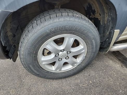 Used 2004 Mitsubishi Endeavor XLS AWD/4WD image 27