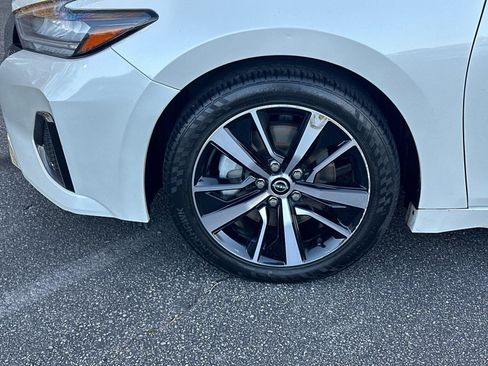 Used 2023 Nissan Maxima SV w/ Floor Mat Group image 11