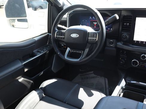 Used 2026 Ford F450 Platinum w/ FX4 Off-Road Package AWD/4WD image 20