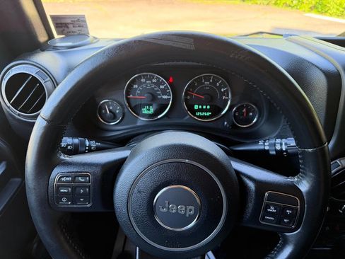 Used 2016 Jeep Wrangler Sport AWD/4WD image 18