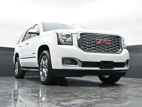 Used 2020 GMC Yukon Denali w/ Open Road Package AWD/4WD image 42