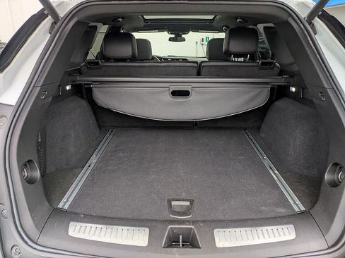 Used 2025 Cadillac XT5 Premium Luxury image 28