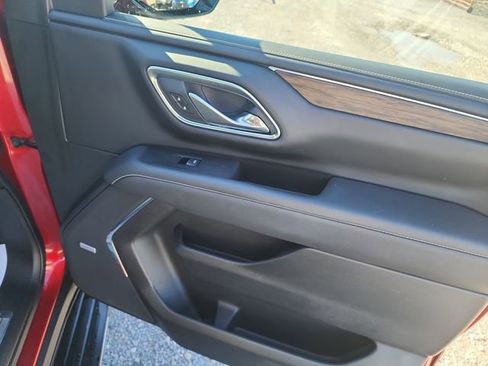 Used 2023 Chevrolet Tahoe Premier image 12