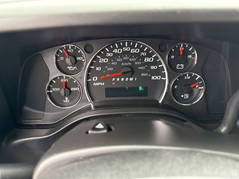 Used 2014 Chevrolet Express 3500 LS image 17