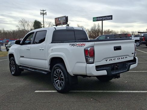 Certified 2020 Toyota Tacoma TRD Sport image 4