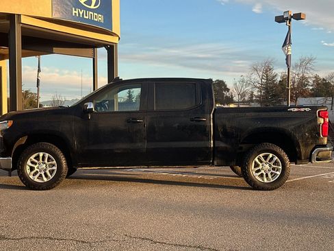 Used 2022 Chevrolet Silverado 1500 LT image 7