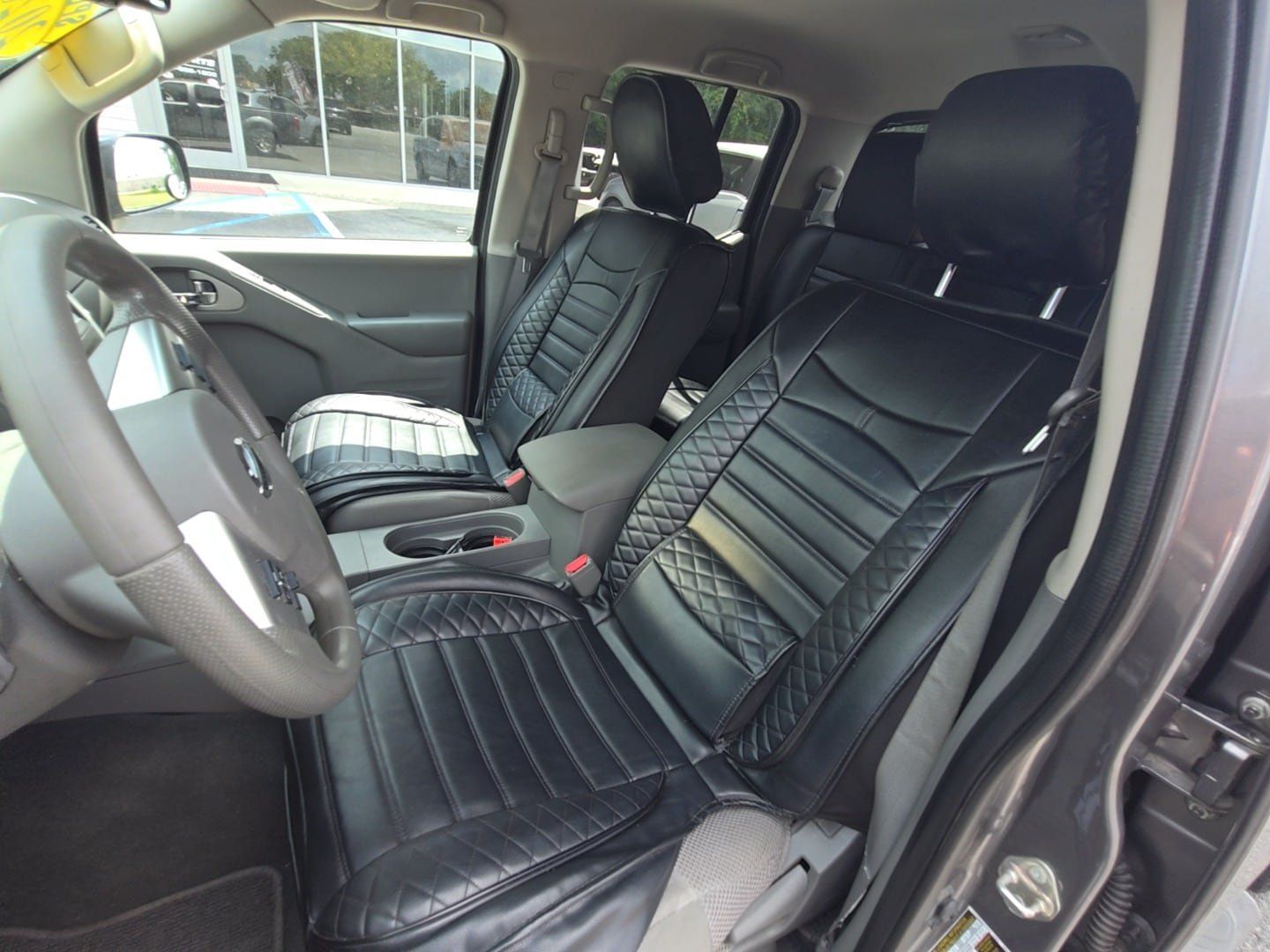 Used 2020 Nissan Frontier SV RWD image 15