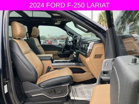 Used 2024 Ford F250 Lariat w/ Lariat Ultimate Package image 11