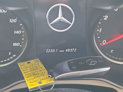 Used 2021 Mercedes-Benz GLC 300 image 6