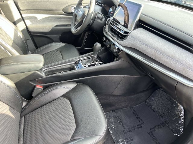 Used 2024 Jeep Compass Latitude AWD/4WD image 22