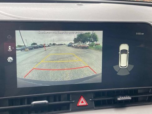 Used 2023 Kia Sportage EX FWD image 19