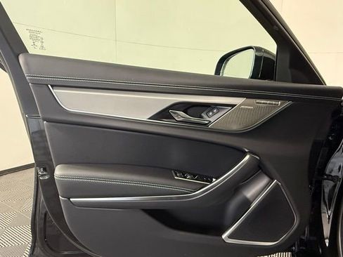 Certified 2024 Jaguar XF R-Dynamic SE image 10