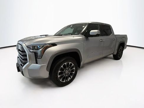 Used 2024 Toyota Tundra Limited AWD/4WD image 3