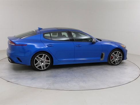 Used 2023 Kia Stinger GT2 image 13