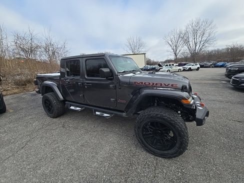 Used 2021 Jeep Gladiator Mojave image 10