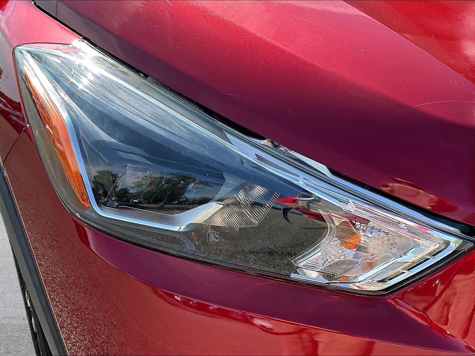 Certified 2019 Nissan Kicks SR w/ SR Premium Package FWD image 34