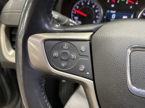 Used 2018 GMC Terrain Denali w/ Advanced Safety Package image 19