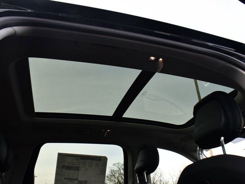 New 2026 Lincoln Nautilus Reserve image 17