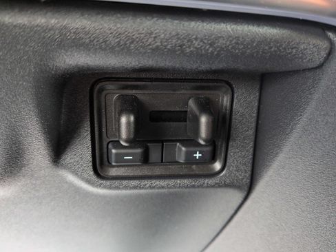 Used 2025 Ford Expedition Max Platinum AWD/4WD image 20