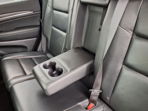 Used 2021 Jeep Grand Cherokee Limited w/ Premium Lighting Group image 26