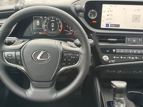 New 2025 Lexus ES 350 w/ Premium Package image 14