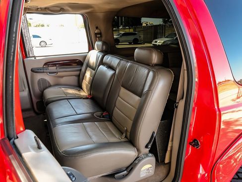 Used 2004 Ford Excursion Eddie Bauer image 31