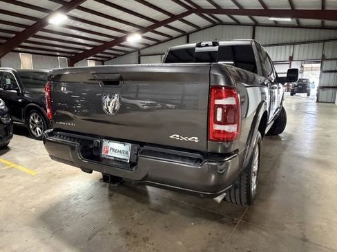 Used 2024 RAM 3500 Limited image 5