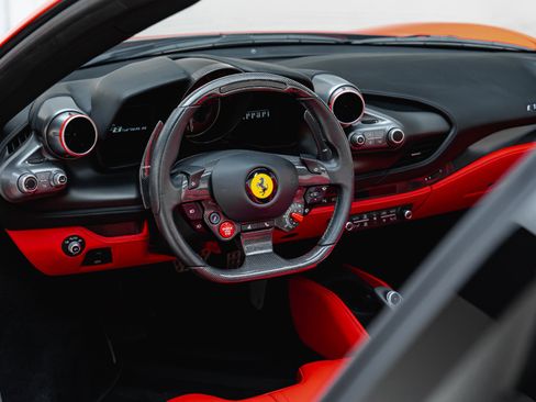 Used 2022 Ferrari F8 Tributo RWD image 51