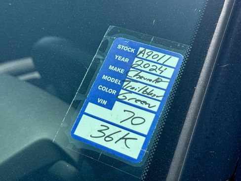 Used 2024 Chevrolet TrailBlazer RS w/ Driver Confidence Package FWD image 24