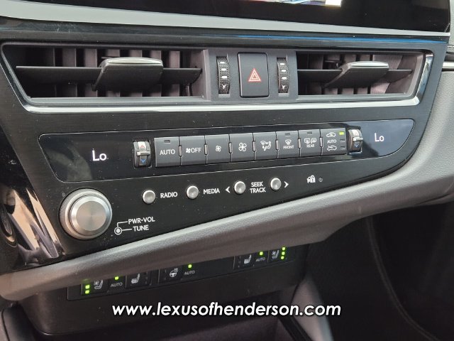Used 2024 Lexus ES 350 w/ Premium Package FWD image 29