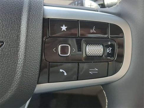 New 2026 Genesis GV70 2.5T Select image 23