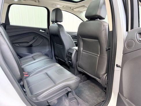 Used 2013 Ford Escape Titanium w/ Parking Technology Pkg AWD/4WD image 32
