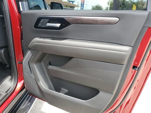 New 2026 Chevrolet Suburban LS w/ LPO, Dark Essentials Package RWD image 11