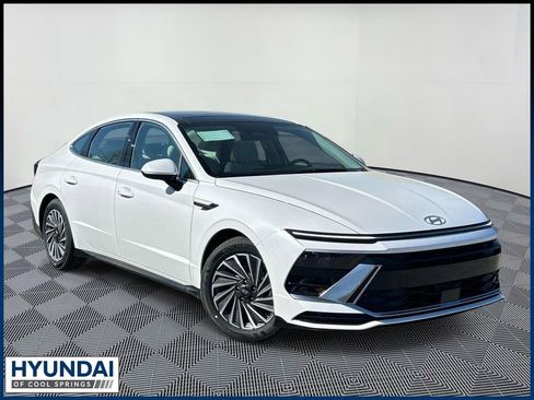 New 2026 Hyundai Sonata SEL image 1