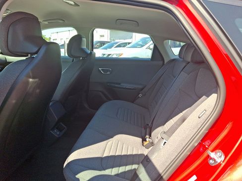 New 2025 Kia K4 EX image 6