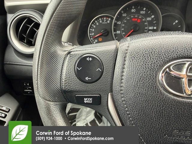 Used 2016 Toyota RAV4 LE AWD/4WD image 21