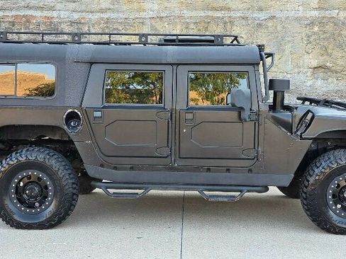 Used 1998 HUMMER H1 4-Door Open Top image 2