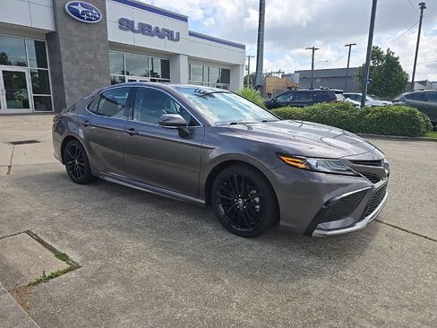Used 2024 Toyota Camry XSE w/ Navigation Package FWD image 2