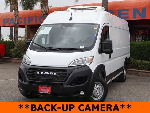 Used 2025 RAM ProMaster 3500 w/ Convenience Group FWD image 4
