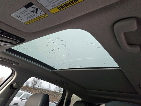 Certified 2022 Hyundai Santa Fe Limited w/ Cargo Package image 15